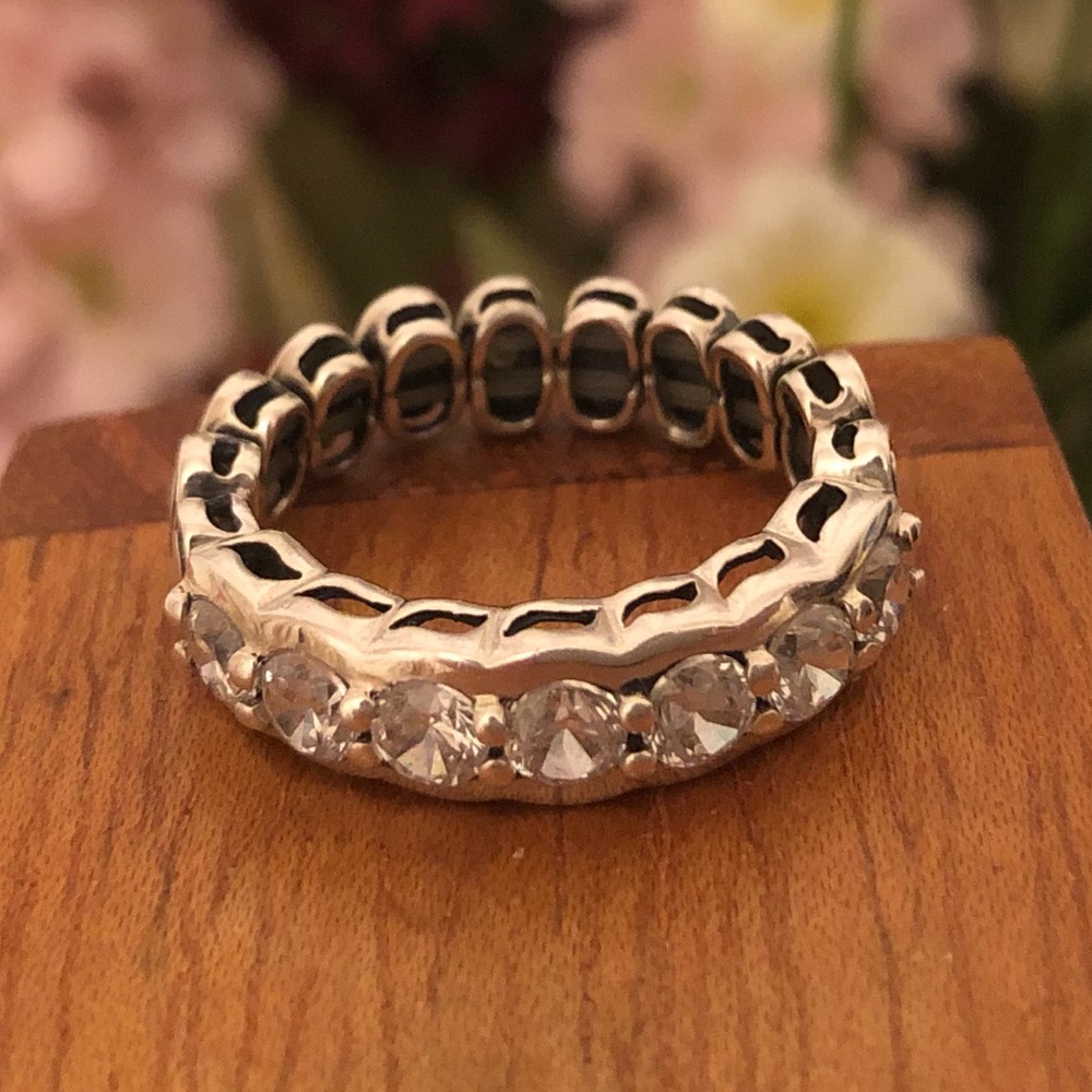 Silpada Sterling Silver and CZ  Stretch Ring R2386